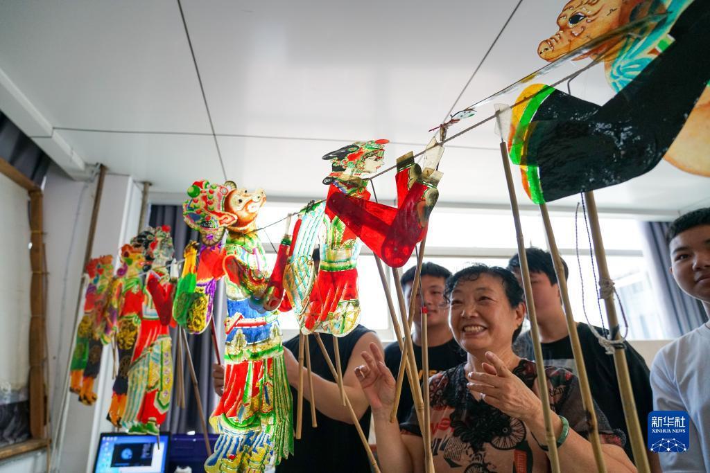 巴黎人线上